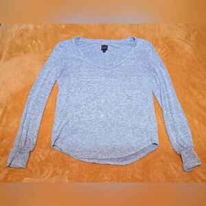 GAP Soft Spun Long Sleeve Scoop Neck Sweater Womens Size XS Stone Grey